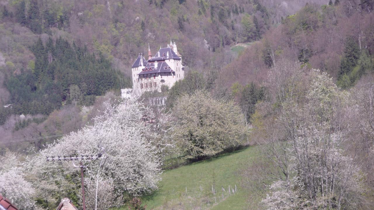 Hotel Golf Et Montagne Talloires Esterno foto